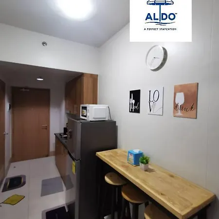 Mall Of Asia Condotel Shore 3 Residence